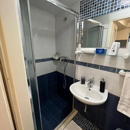 Apartamento Old Town Nina 1 *