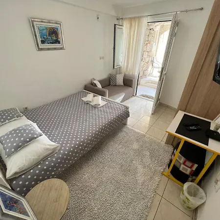 Appartement Old Town Nina 1